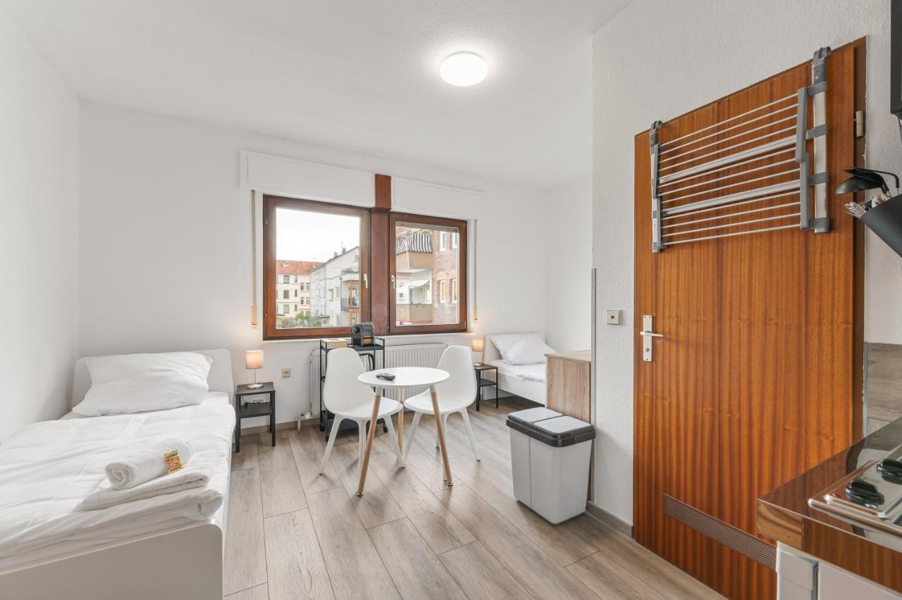 Home2Stay Apartmenthaus Heilbronn City Kitchen Parking Highspeed Wifi Washroom المظهر الخارجي الصورة