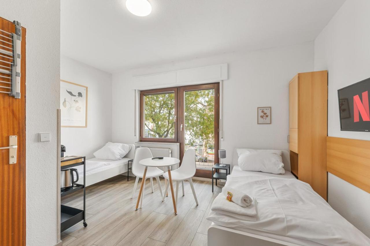 Home2Stay Apartmenthaus Heilbronn City Kitchen Parking Highspeed Wifi Washroom المظهر الخارجي الصورة